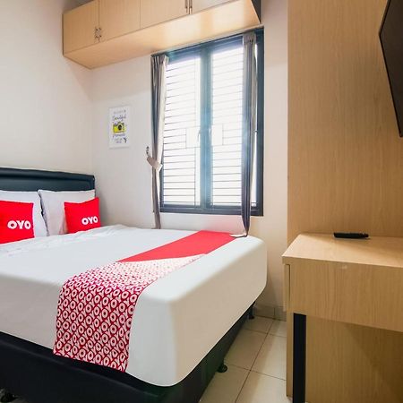 Oyo 3824 Columbus Residence J1 Telukjambe Dış mekan fotoğraf