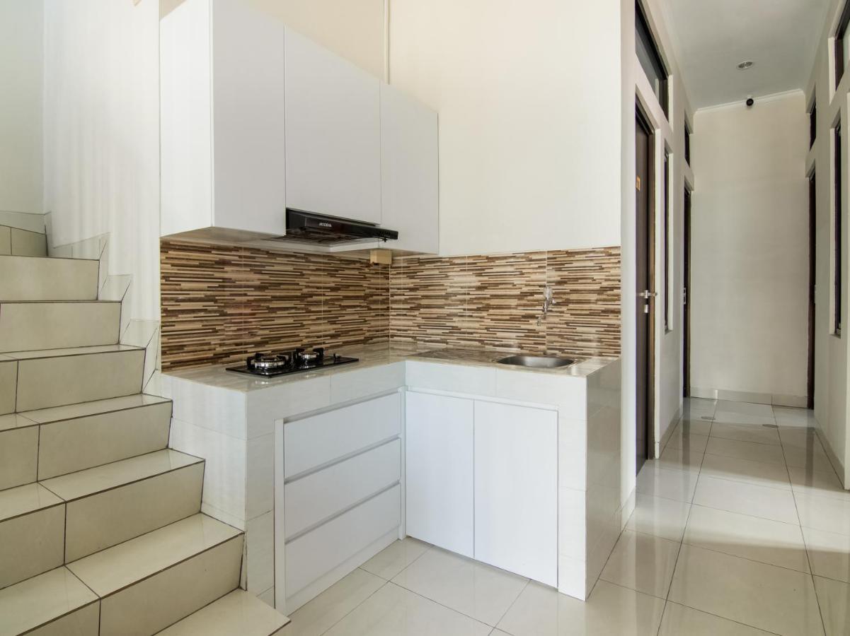 Oyo 3824 Columbus Residence J1 Telukjambe Dış mekan fotoğraf