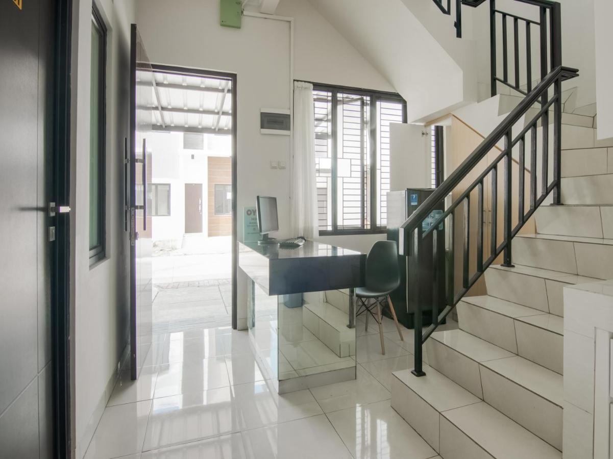 Oyo 3824 Columbus Residence J1 Telukjambe Dış mekan fotoğraf